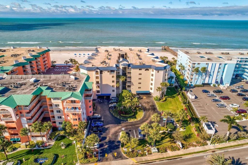 Beach Palms- Unit 102 Клеруотер-Бич Экстерьер фото